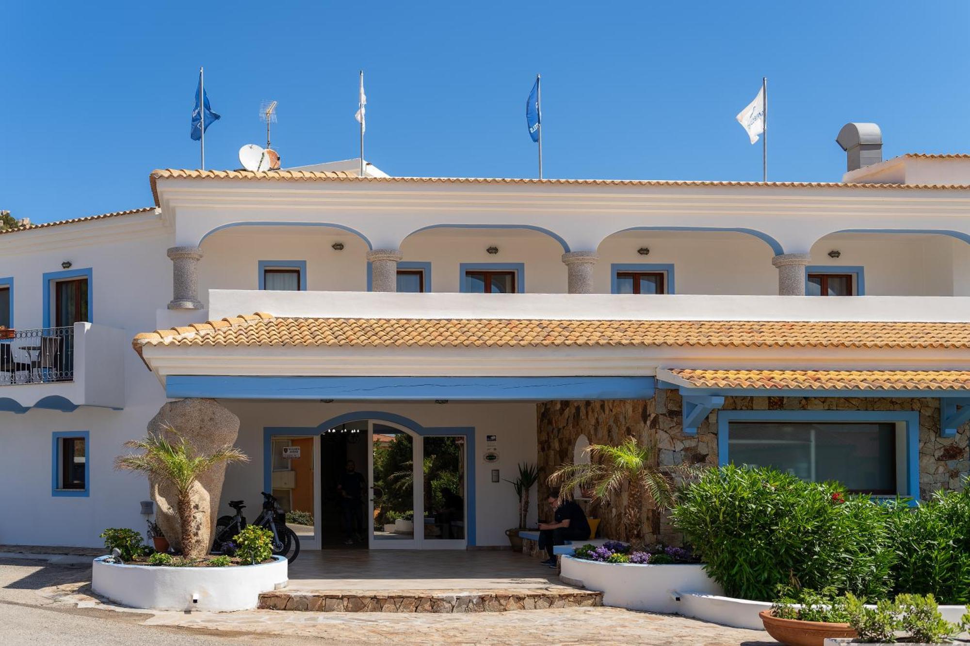 Gh Diana Hotel Santa Teresa Gallura Bagian luar foto